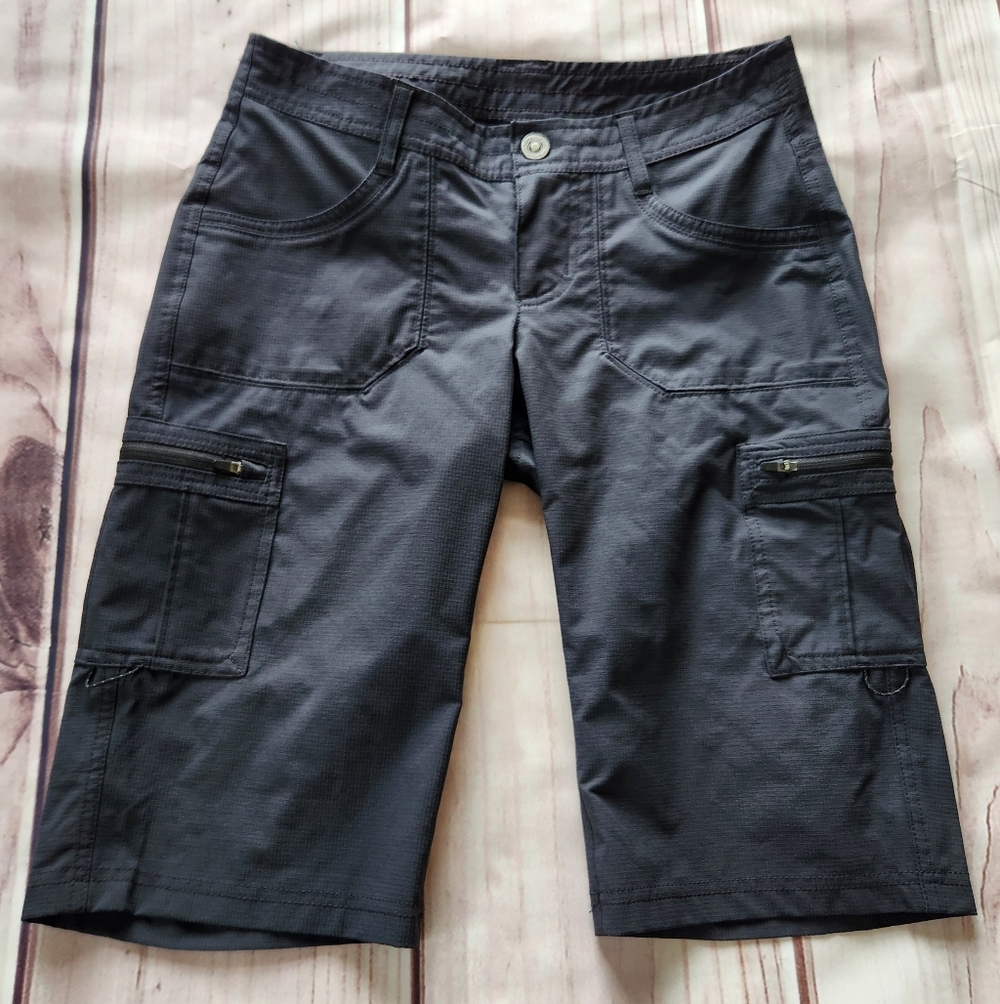 Kuhl "Horizn" Shorts Raven Black Convertible Bermuda Cargo Hiking Women's Size 2 - Picture 4 of 13